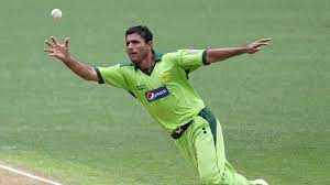 Abdul Razzaq, a Pakistani former cricketer, who played all formats of the game.
